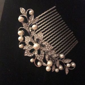 Bridal Crystal and Pearl Hair Comb